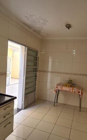 Casa para alugar com 400m², 5 quartos e 5 vagas Casa para alugar com 400m², 5 quartos e 5 vagasCozinha