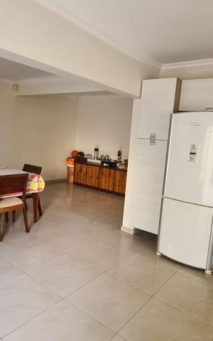 Casa para alugar com 400m², 5 quartos e 5 vagas Casa para alugar com 400m², 5 quartos e 5 vagasCozinha