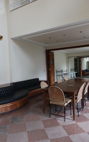 Apartamento para alugar com 440m², 5 quartos e 5 vagasÁrea comum - Salão de festas