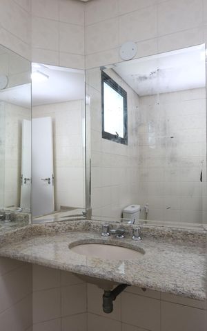 Apartamento para alugar com 440m², 5 quartos e 5 vagasBanheiro Social