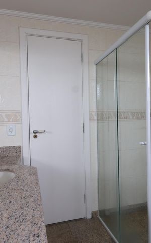 Apartamento para alugar com 440m², 5 quartos e 5 vagasBanheiro da Suíte Master