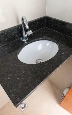 Apartamento à venda com 45m², 2 quartos e sem vaga Apartamento à venda com 45m², 2 quartos e sem vagaBanheiro