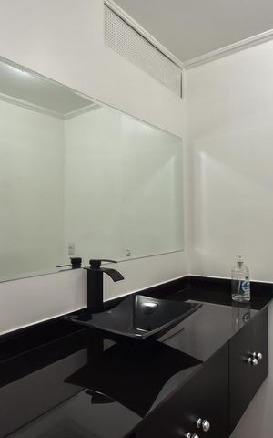 Apartamento à venda com 94m², 2 quartos e 1 vagaBanheiro
