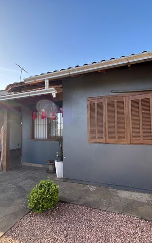 Casa à venda com 99m², 2 quartos e 3 vagas