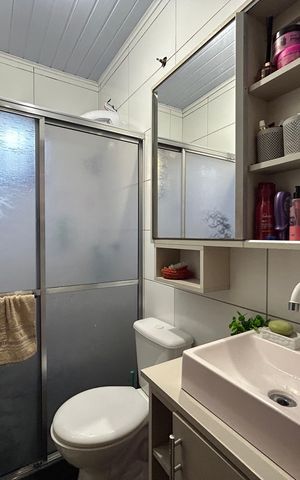 Casa à venda com 99m², 2 quartos e 3 vagas Casa à venda com 99m², 2 quartos e 3 vagasBanheiro