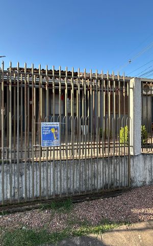 Casa à venda com 99m², 2 quartos e 3 vagas
