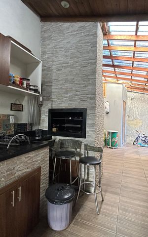 Casa à venda com 99m², 2 quartos e 3 vagas Casa à venda com 99m², 2 quartos e 3 vagasÁrea gourmet