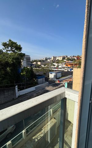Apartamento à venda com 90m², 3 quartos e 1 vagaSuite Varanda