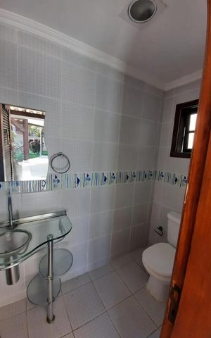 Casa à venda com 1400m², 4 quartos e 4 vagas Casa à venda com 1400m², 4 quartos e 4 vagasBanheiro