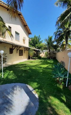 Casa à venda com 1400m², 4 quartos e 4 vagas Casa à venda com 1400m², 4 quartos e 4 vagasÁrea externa