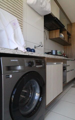 Apartamento à venda com 60m², 2 quartos e 1 vagaÁrea de serviço