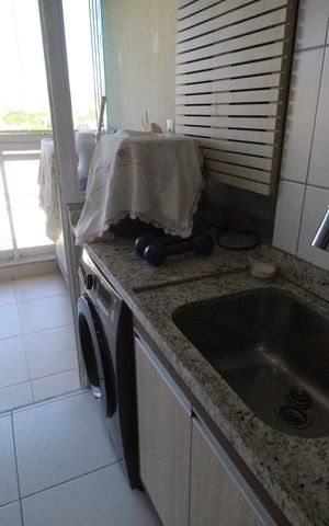 Apartamento à venda com 60m², 2 quartos e 1 vagaÁrea de serviço