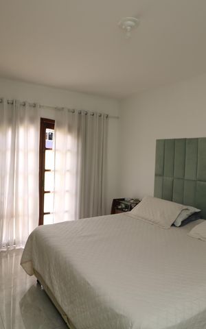Casa à venda com 247m², 3 quartos e 2 vagasSuíte 2