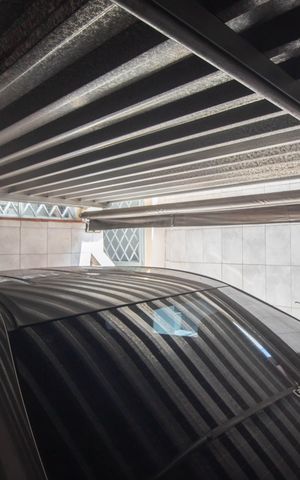 Casa à venda com 100m², 3 quartos e 1 vaga Casa à venda com 100m², 3 quartos e 1 vagaGaragem