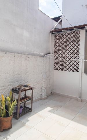 Casa à venda com 100m², 3 quartos e 1 vaga Casa à venda com 100m², 3 quartos e 1 vagaQuintal