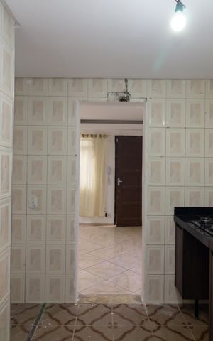 Apartamento à venda com 44m², 2 quartos e 1 vaga Apartamento à venda com 44m², 2 quartos e 1 vagaCozinha e Área de Serviço
