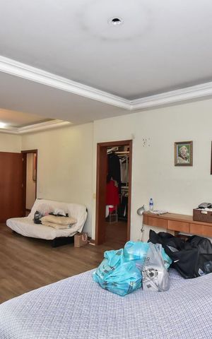 Apartamento para alugar com 296m², 3 quartos e 4 vagasSuíte