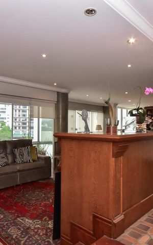 Apartamento para alugar com 296m², 3 quartos e 4 vagasSala