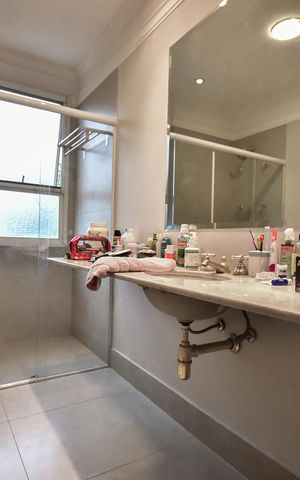 Apartamento para alugar com 296m², 3 quartos e 4 vagasBanheiro