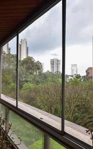 Apartamento para alugar com 296m², 3 quartos e 4 vagasVaranda