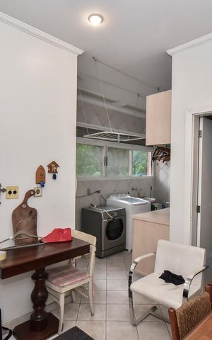 Apartamento para alugar com 296m², 3 quartos e 4 vagasÁrea de Serviço 