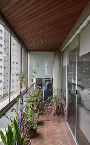 Apartamento para alugar com 296m², 3 quartos e 4 vagasVaranda