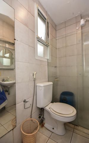 Apartamento para alugar com 296m², 3 quartos e 4 vagasBanheiro de Serviço