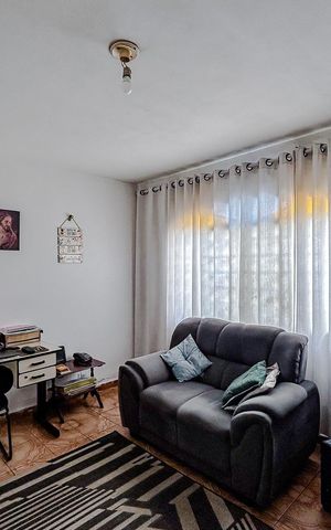 Casa à venda com 285m², 5 quartos e 6 vagasCasa 2 - Sala