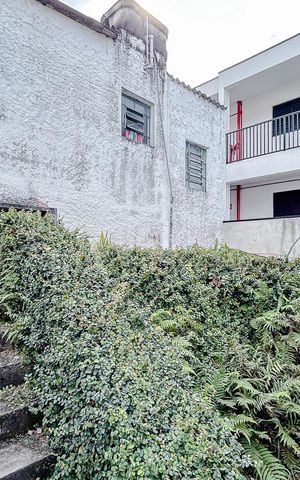 Casa à venda com 285m², 5 quartos e 6 vagasGaragem