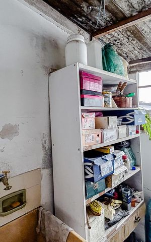 Casa à venda com 285m², 5 quartos e 6 vagasCasa 2 - Área de serviço