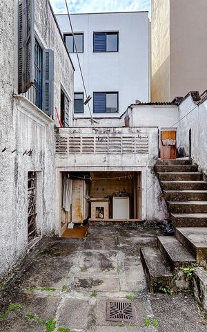 Casa à venda com 285m², 5 quartos e 6 vagasÁrea externa