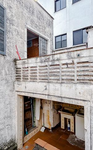 Casa à venda com 285m², 5 quartos e 6 vagasÁrea externa