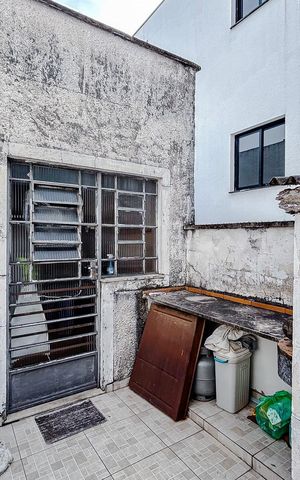 Casa à venda com 285m², 5 quartos e 6 vagasÁrea externa