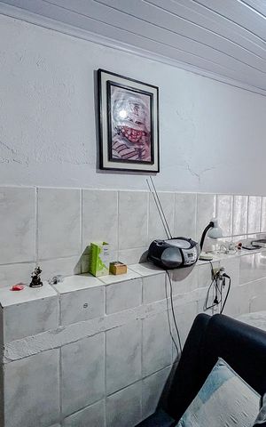 Casa à venda com 285m², 5 quartos e 6 vagasCasa 2 - Quarto 2