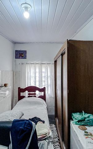 Casa à venda com 285m², 5 quartos e 6 vagasCasa 2 - Quarto 2