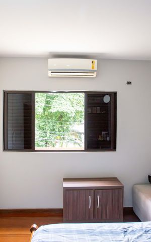Casa para alugar com 226m², 4 quartos e 2 vagasQuarto 4