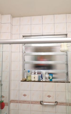 Casa à venda com 180m², 6 quartos e 1 vagaBanheiro Social 2