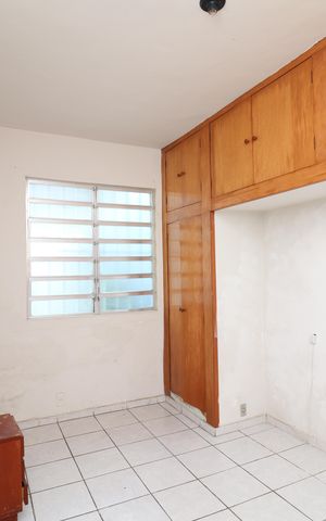 Casa à venda com 180m², 6 quartos e 1 vagaQuarto 2