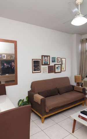 Casa à venda com 180m², 6 quartos e 1 vagaSala 2