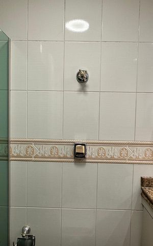 Apartamento à venda com 107m², 3 quartos e 1 vaga Apartamento à venda com 107m², 3 quartos e 1 vagaBanheiro Social