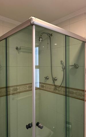 Apartamento à venda com 107m², 3 quartos e 1 vaga Apartamento à venda com 107m², 3 quartos e 1 vagaBanheiro Suíte