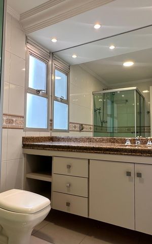 Apartamento à venda com 107m², 3 quartos e 1 vaga Apartamento à venda com 107m², 3 quartos e 1 vagaBanheiro Suíte
