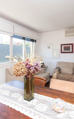 Apartamento à venda com 180m², 2 quartos e 2 vagasSala