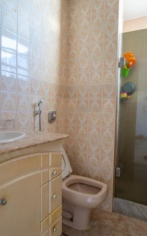 Apartamento à venda com 100m², 3 quartos e 1 vaga Apartamento à venda com 100m², 3 quartos e 1 vagaBanheiro Suite