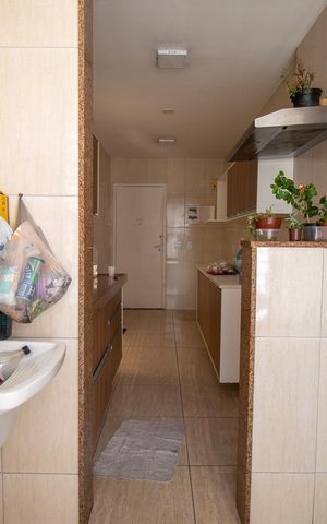 Apartamento à venda com 100m², 3 quartos e 1 vaga Apartamento à venda com 100m², 3 quartos e 1 vagaÁrea de Serviço