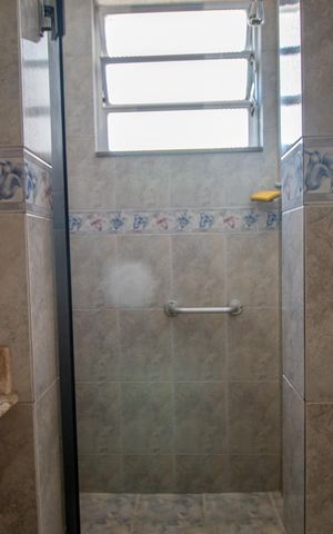 Apartamento à venda com 100m², 3 quartos e 1 vaga Apartamento à venda com 100m², 3 quartos e 1 vagaBanheiro Social