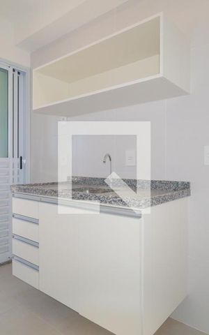 Apartamento para alugar com 31m², 1 quarto e sem vaga