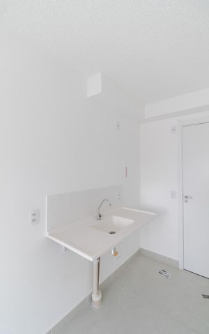 Apartamento à venda com 38m², 2 quartos e sem vaga Apartamento à venda com 38m², 2 quartos e sem vagaCozinha e Área de Serviço