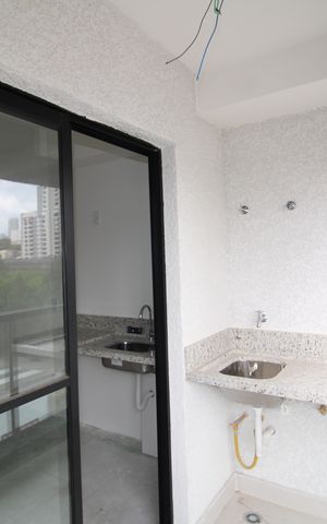 Apartamento à venda com 25m², 1 quarto e sem vagaSala / Cozinha - Varanda