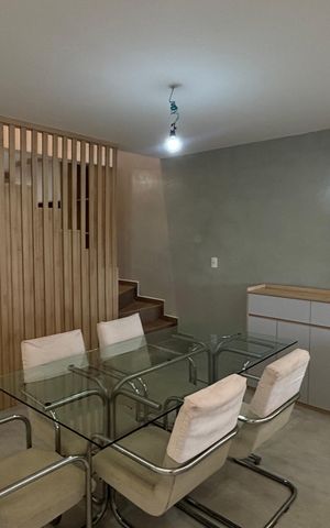 Casa à venda com 133m², 3 quartos e 2 vagas Casa à venda com 133m², 3 quartos e 2 vagasSala - Sala de jantar